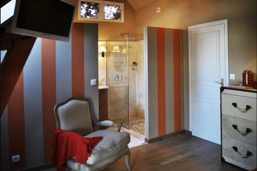 Craon  La Demeure De L'Ile B&B 외부 사진